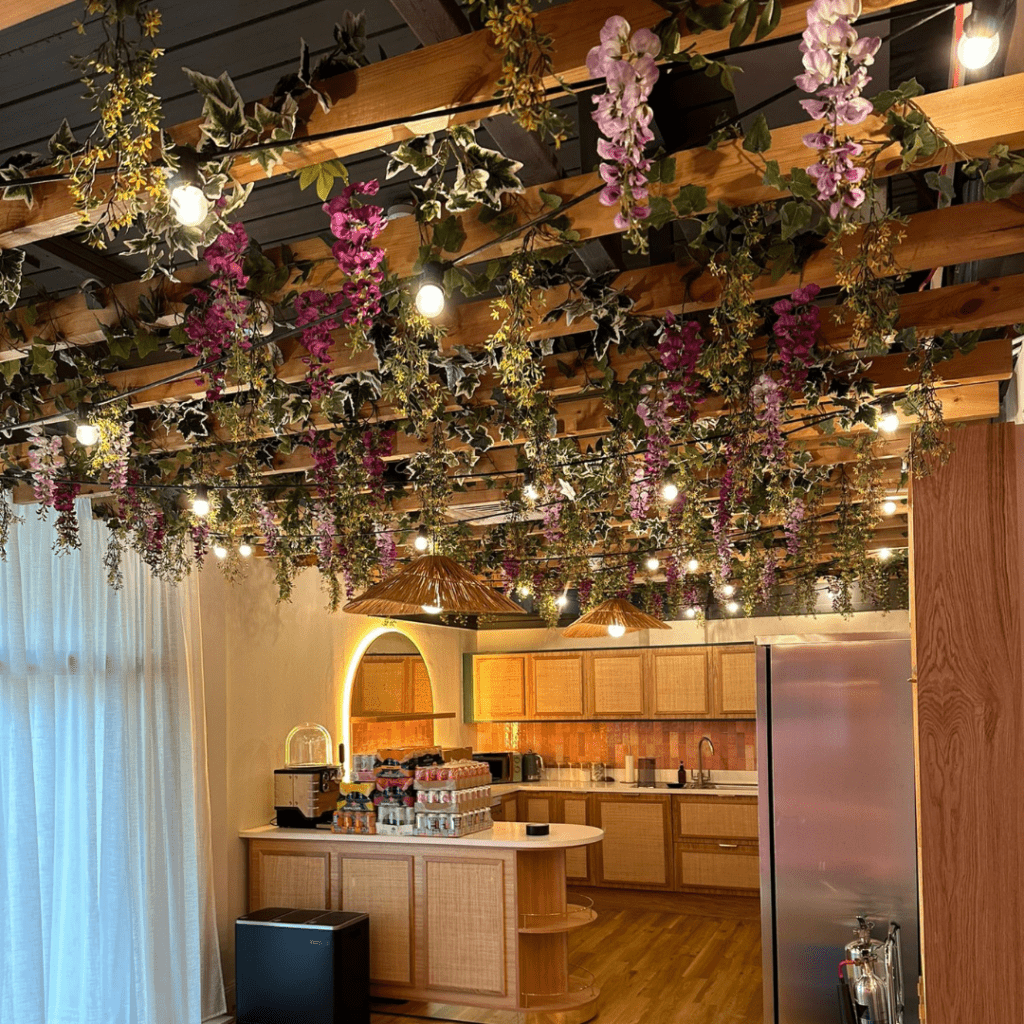 artificial-ivy-and-wisteria-on-ceiling-beams-itison-hq-glasgow